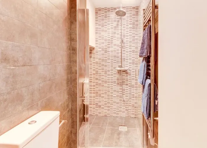 Appartamento Au Coeur Du Vieux-nice, à Deux Pas De *